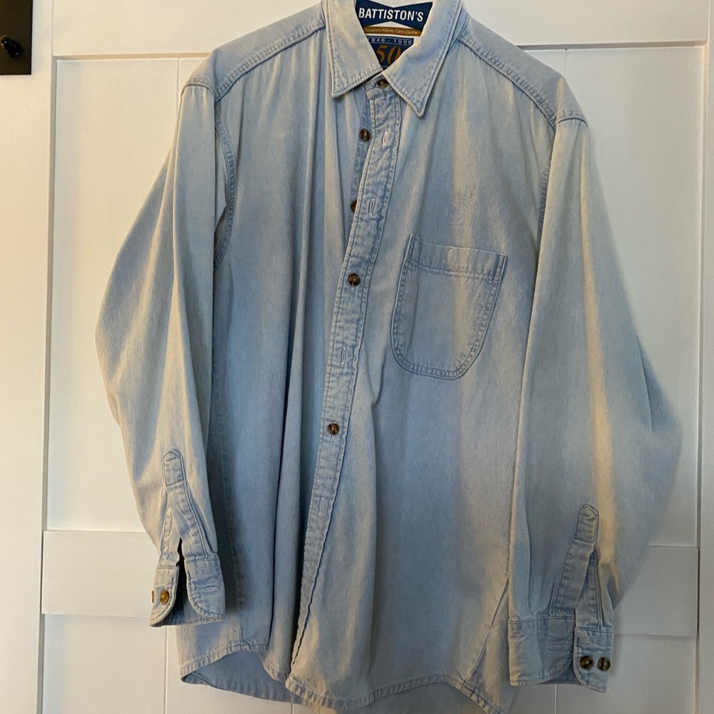 🍁Light Blue Jean Shirt